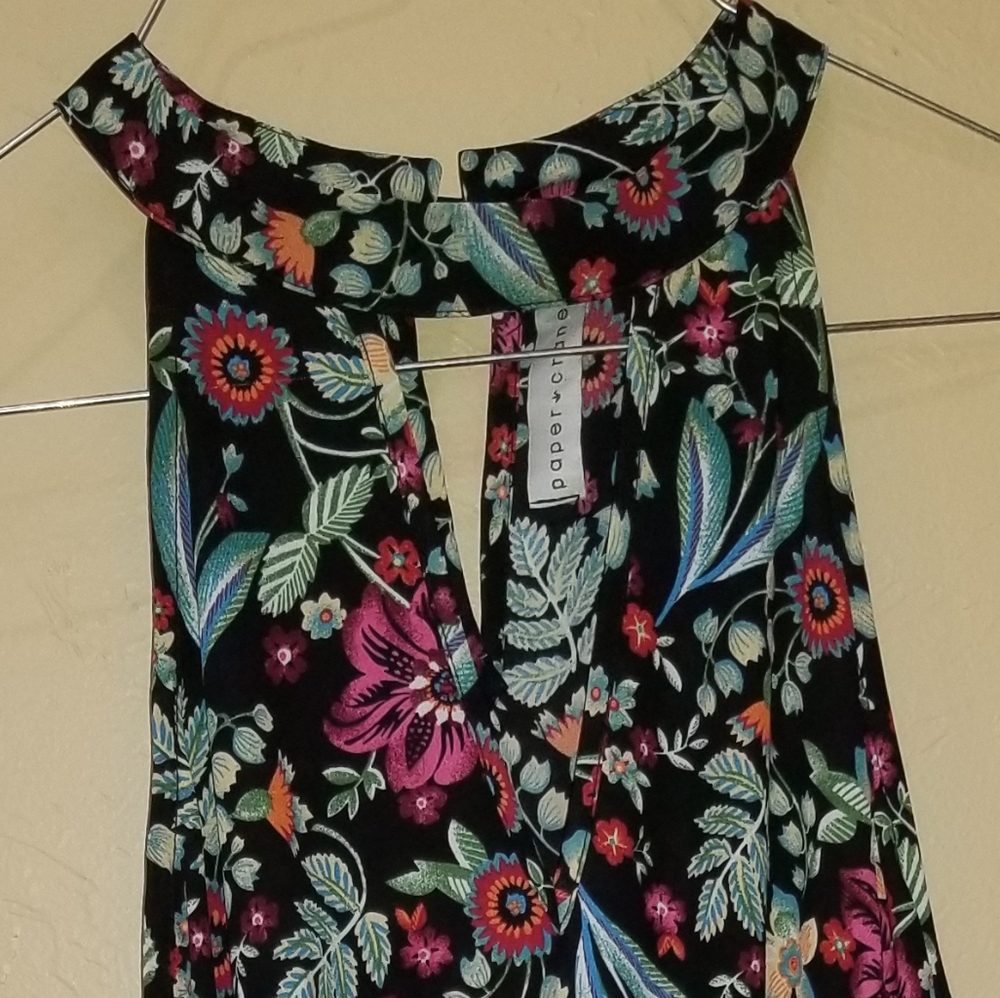 Cute Paper Crane floral dress w built in slip